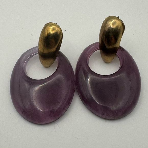 Vintage Jewelry - Vintage 1980s Purple dangle gold colored post 1980s 1990s